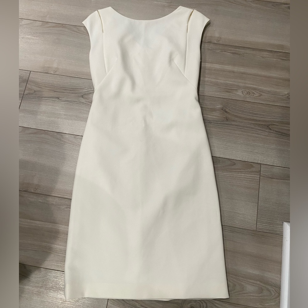 New Hugo Boss White Cap Sleeve Cut Out V Back Mini Shift Dress